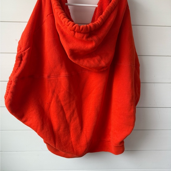 Anthropologie Akemi & Kin orange oversized short sleeve sweatshirt medium - Picture 5 of 5